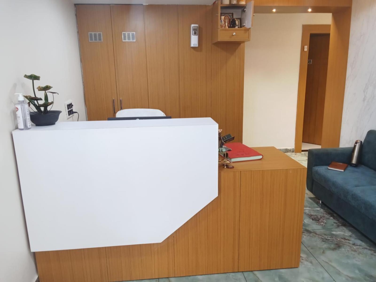 Hotel Exotic Ahmedabad Bagian luar foto